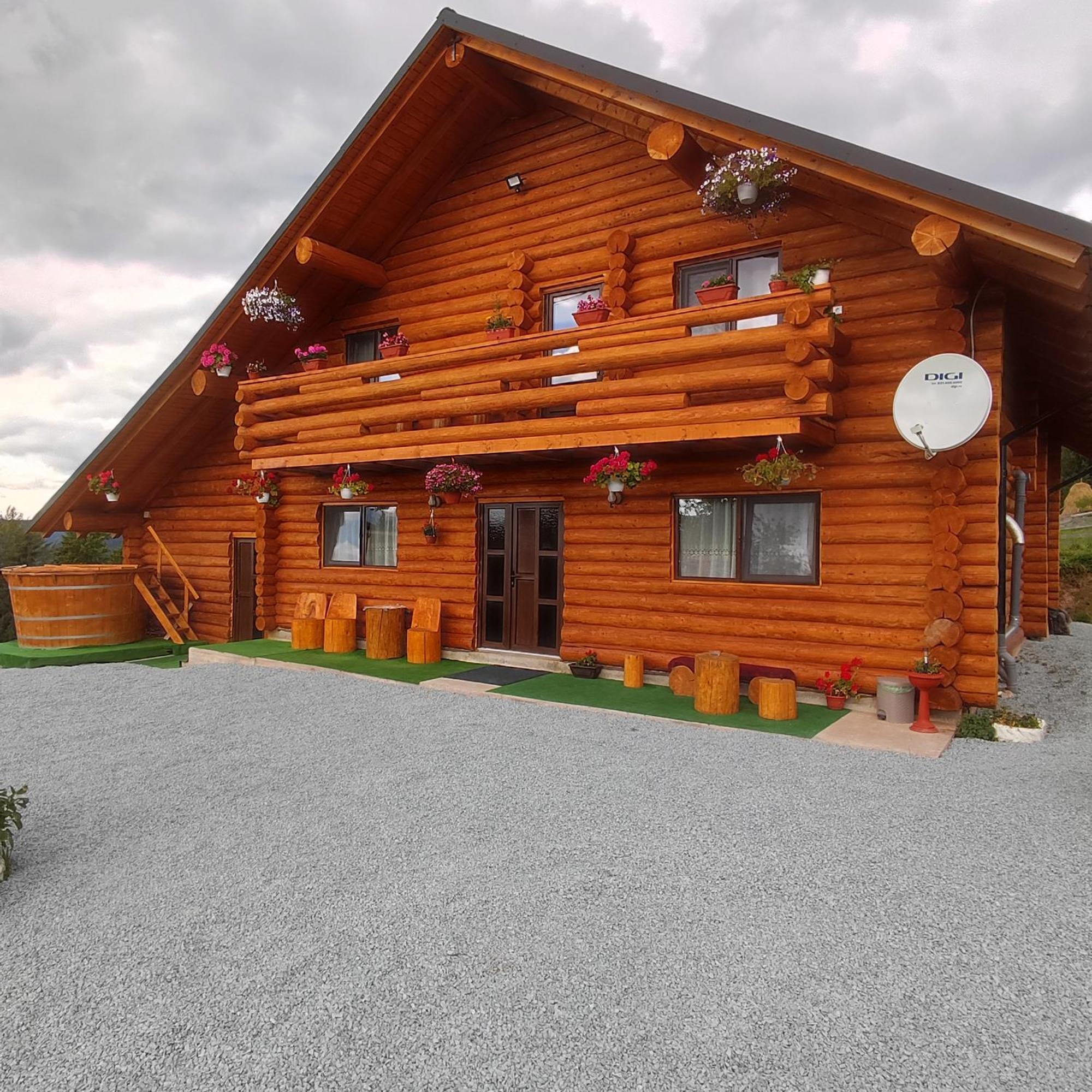 Cabana Colt De Munte Felsőgirda Kültér fotó